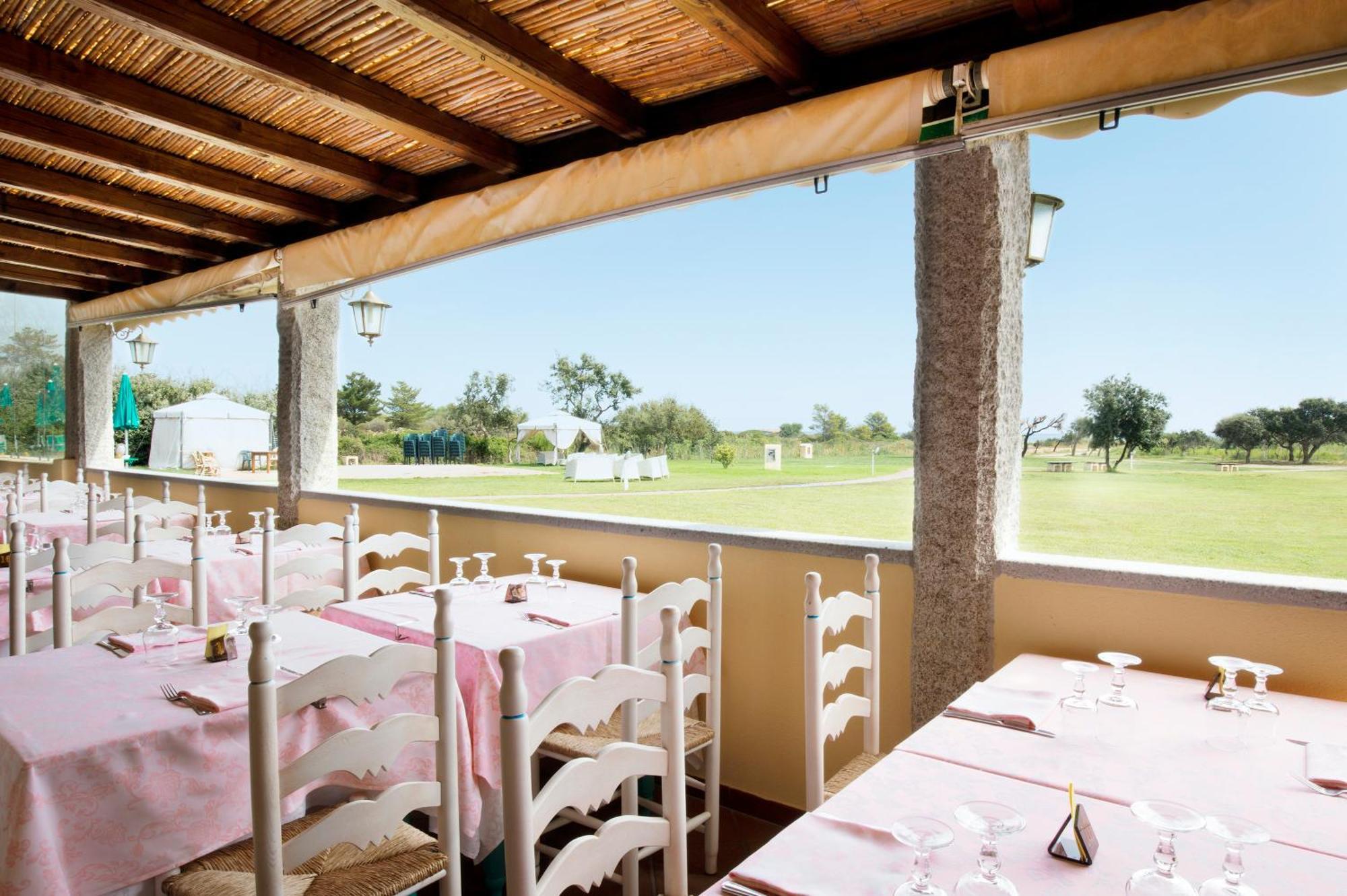 Li Suari Club Village San Teodoro  Exteriör bild