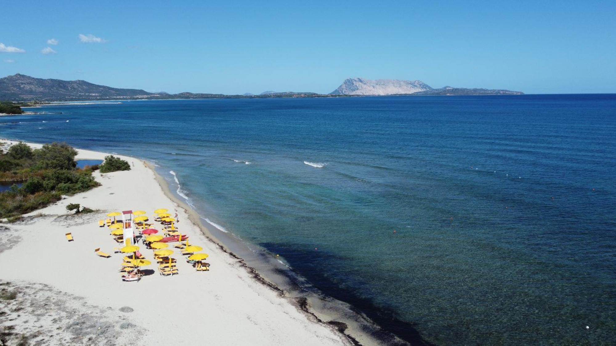 Li Suari Club Village San Teodoro  Exteriör bild