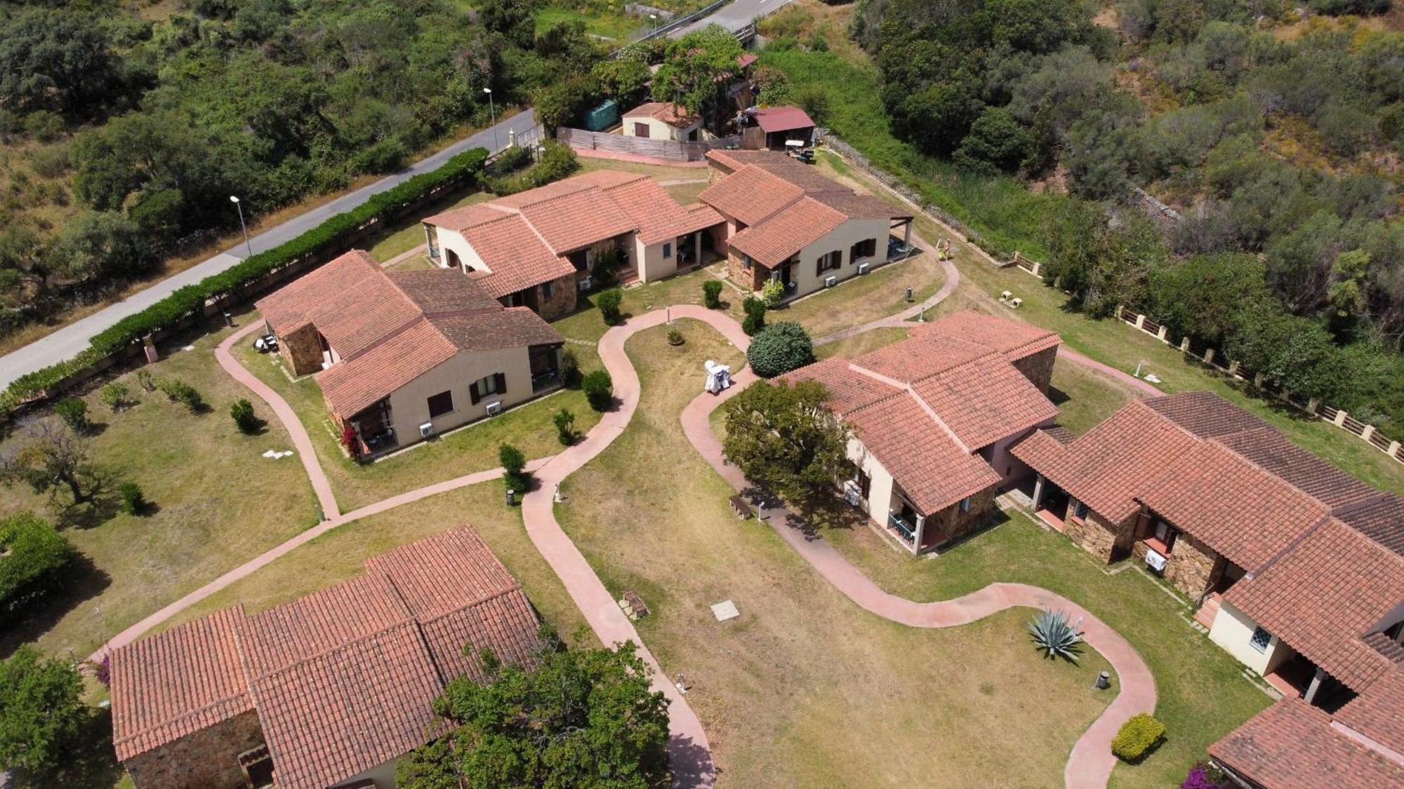 Li Suari Club Village San Teodoro  Exteriör bild