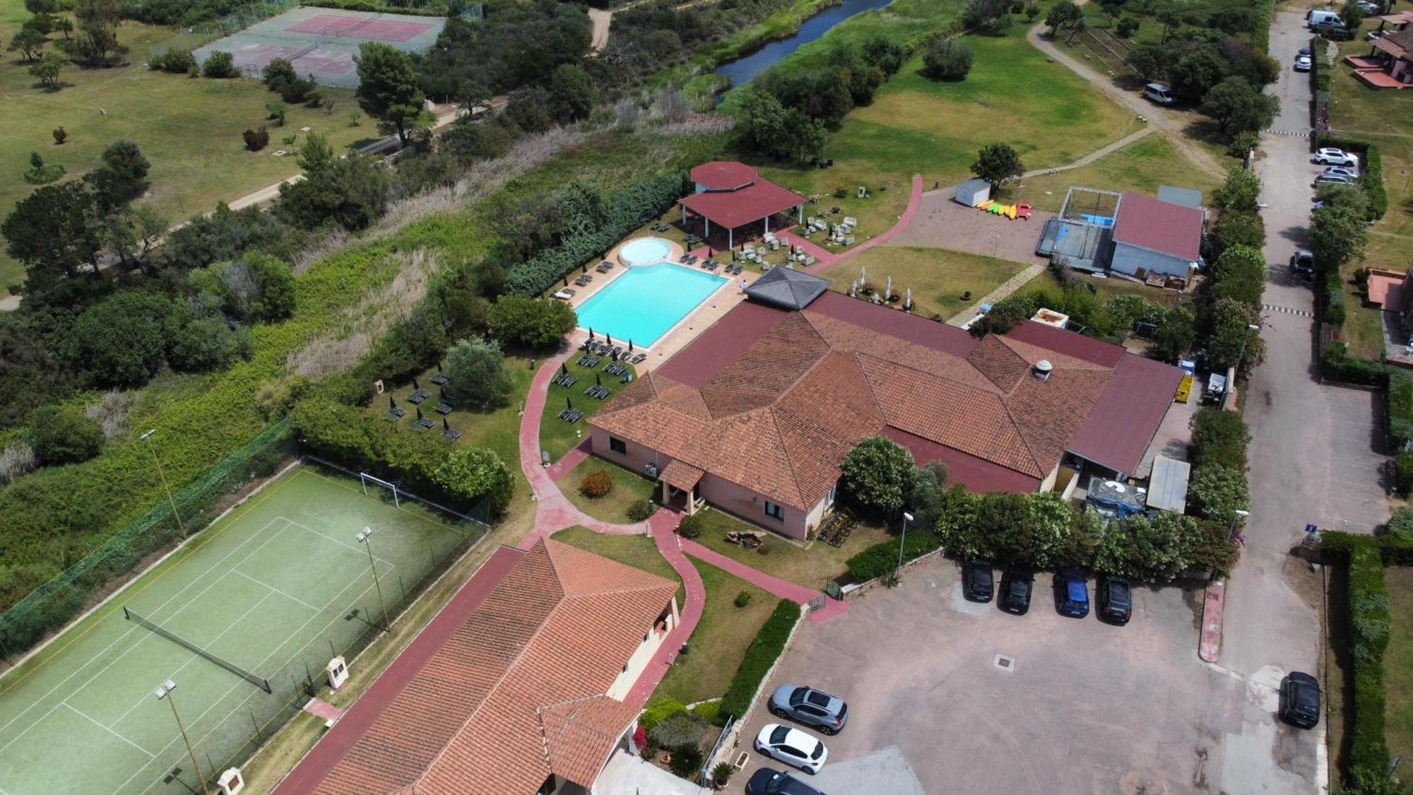 Li Suari Club Village San Teodoro  Exteriör bild